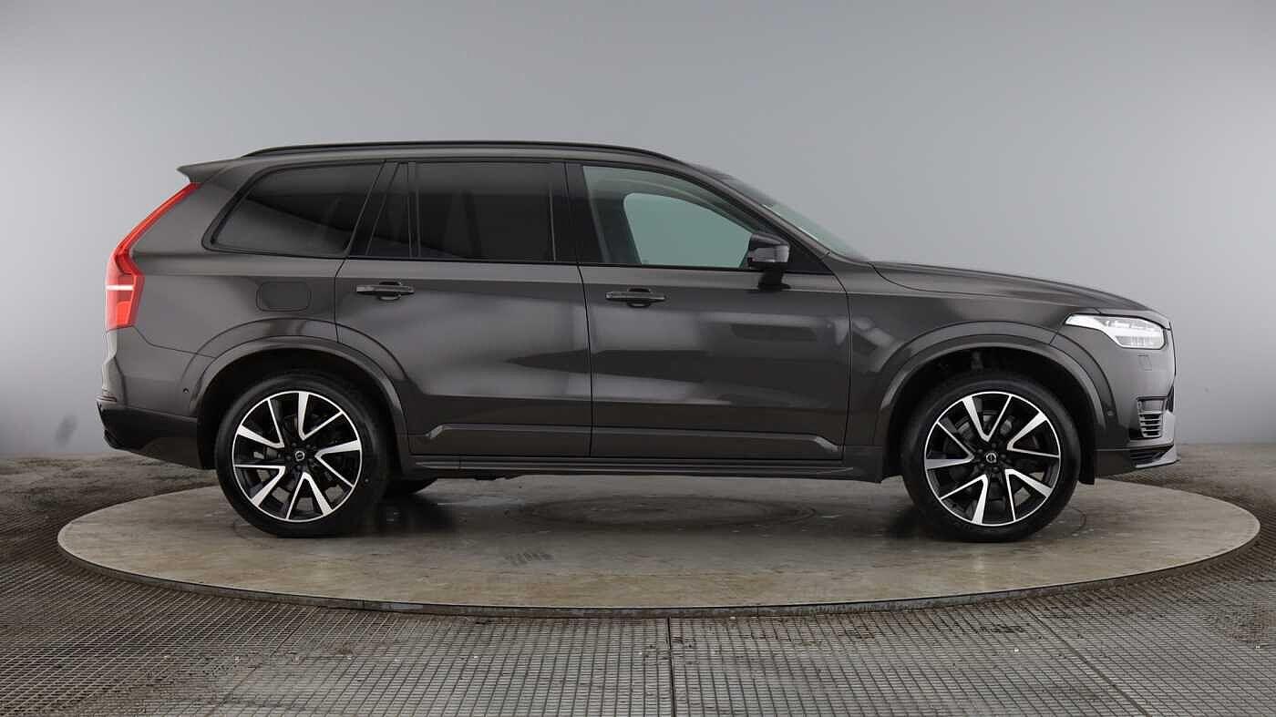 Used Volvo XC90 2022 for sale - 76349502: Photo 2