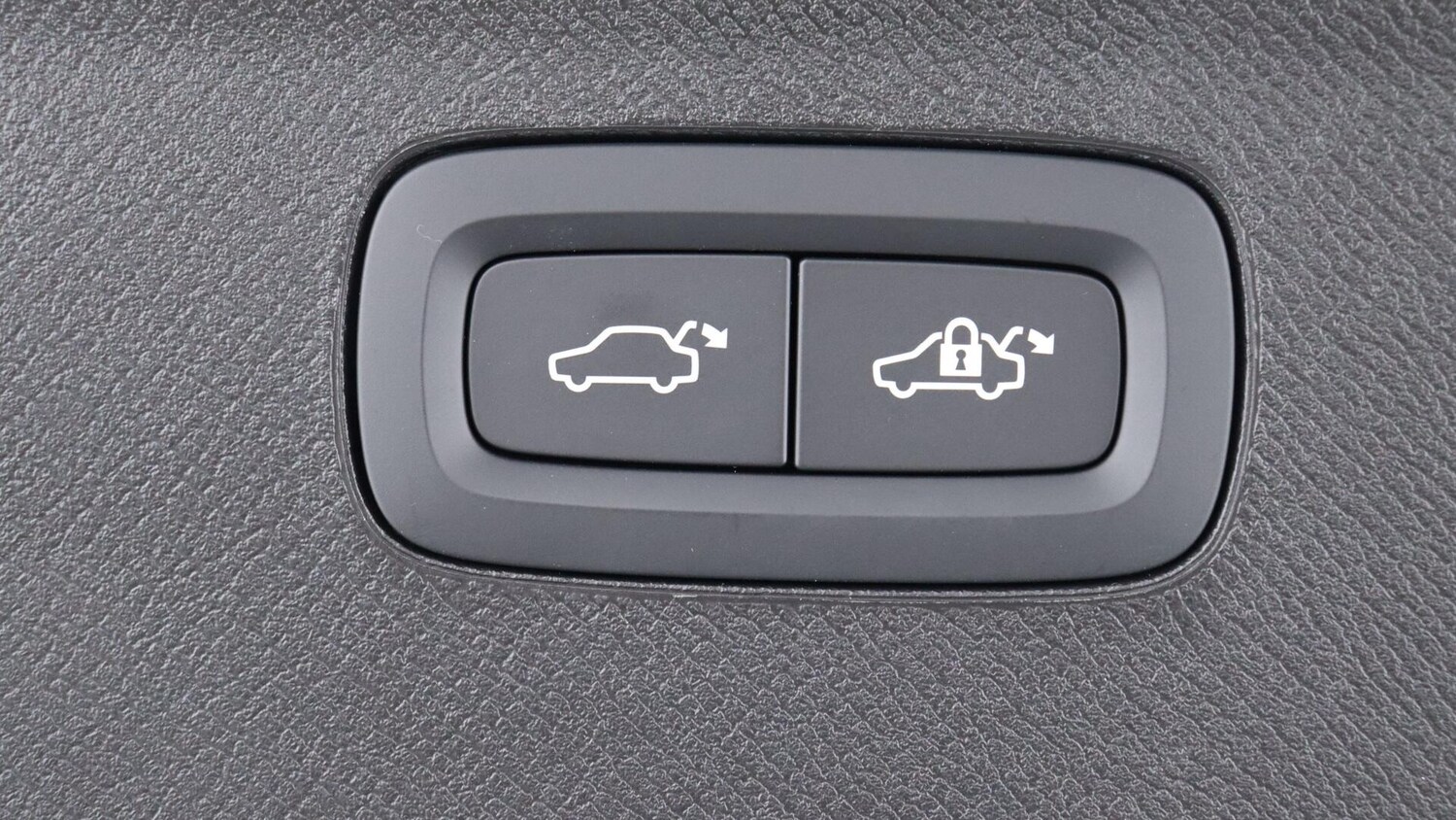 Used Volvo XC90 2025 for sale - 76084706: Photo 35