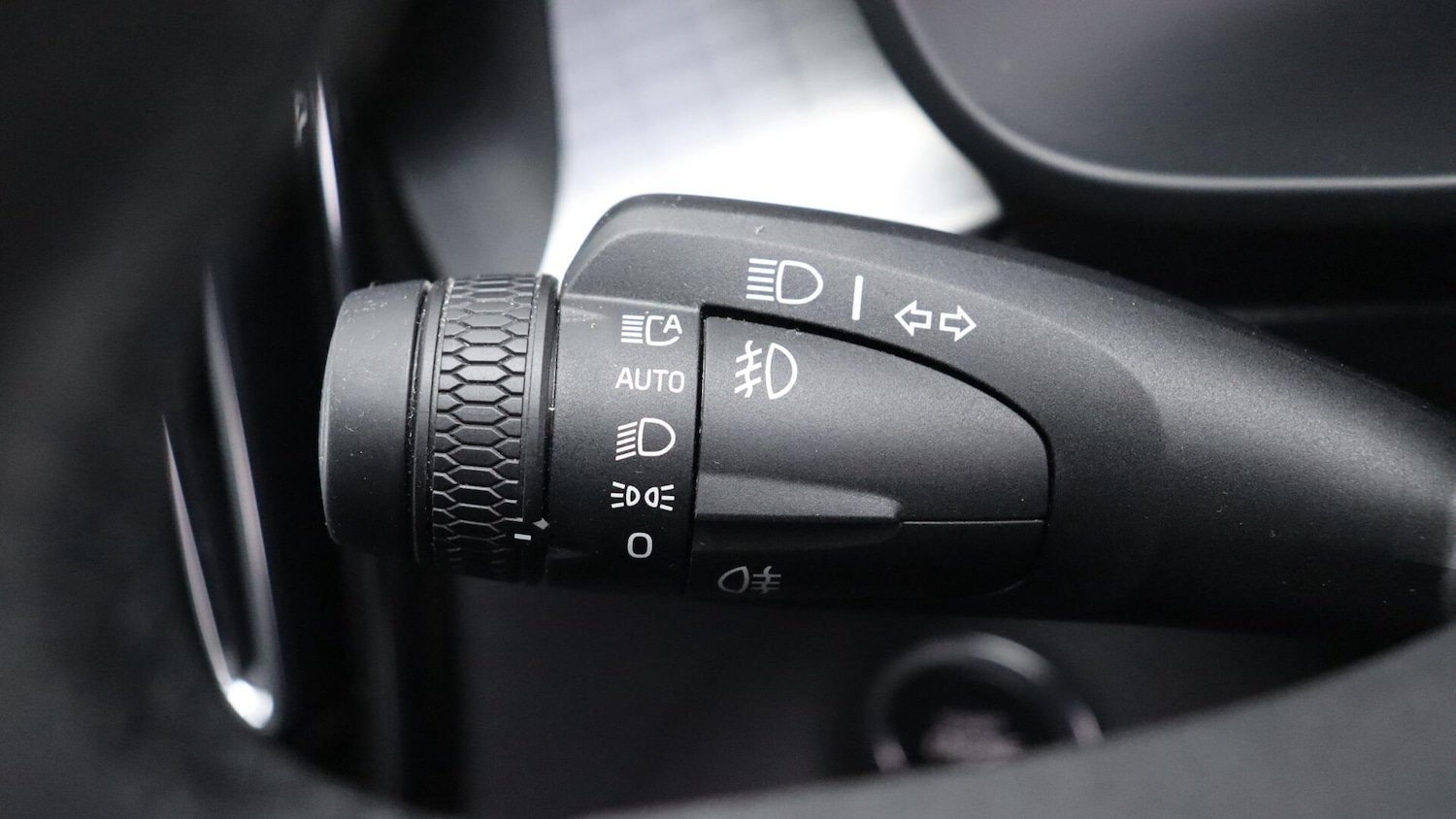 Used Volvo XC40 2022 for sale - 76059253: Photo 20