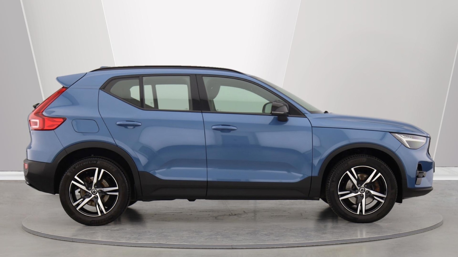 Used Volvo XC40 2022 for sale - 76059253: Photo 3