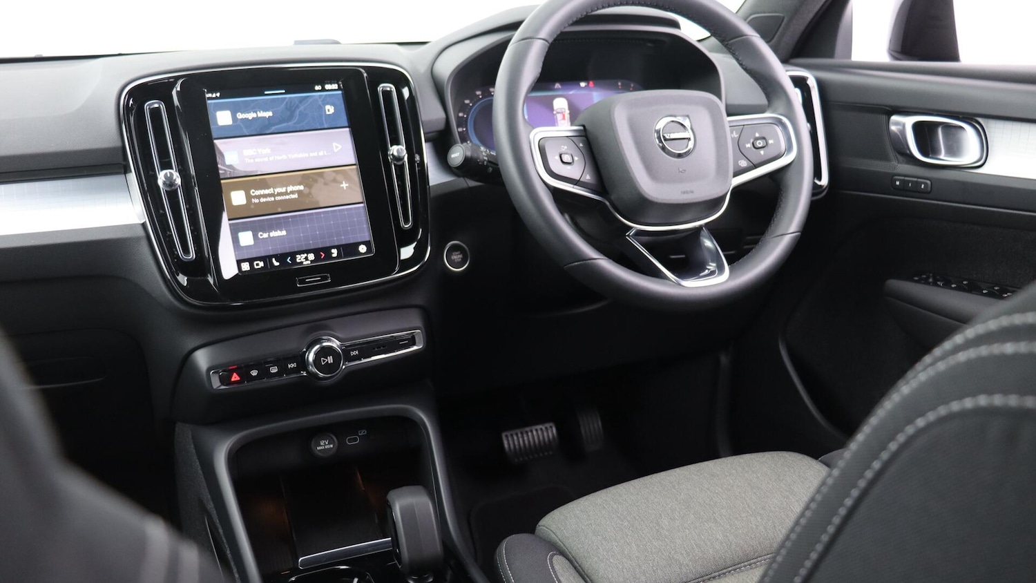 Used Volvo XC40 2022 for sale - 76059253: Photo 43