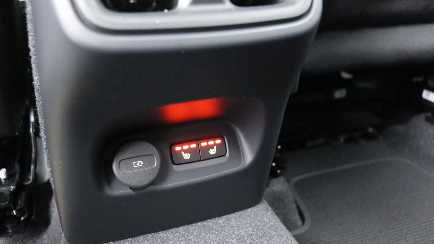 Used Volvo XC40 2022 for sale - 76059253: Photo 45