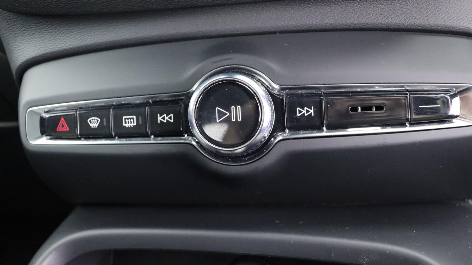 Used Volvo XC40 2022 for sale - 76059253: Photo 49