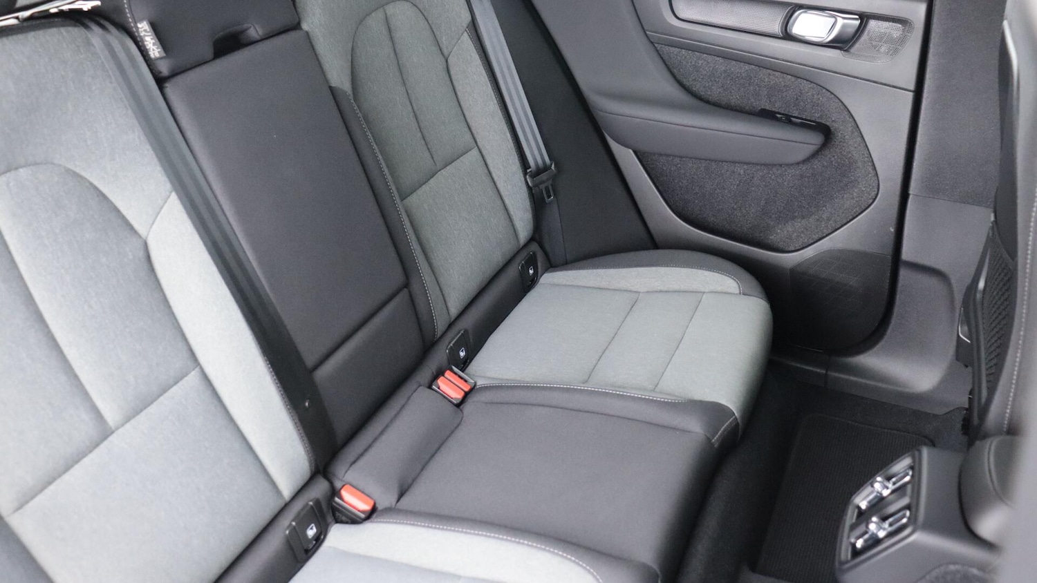 Used Volvo XC40 2022 for sale - 76059253: Photo 6
