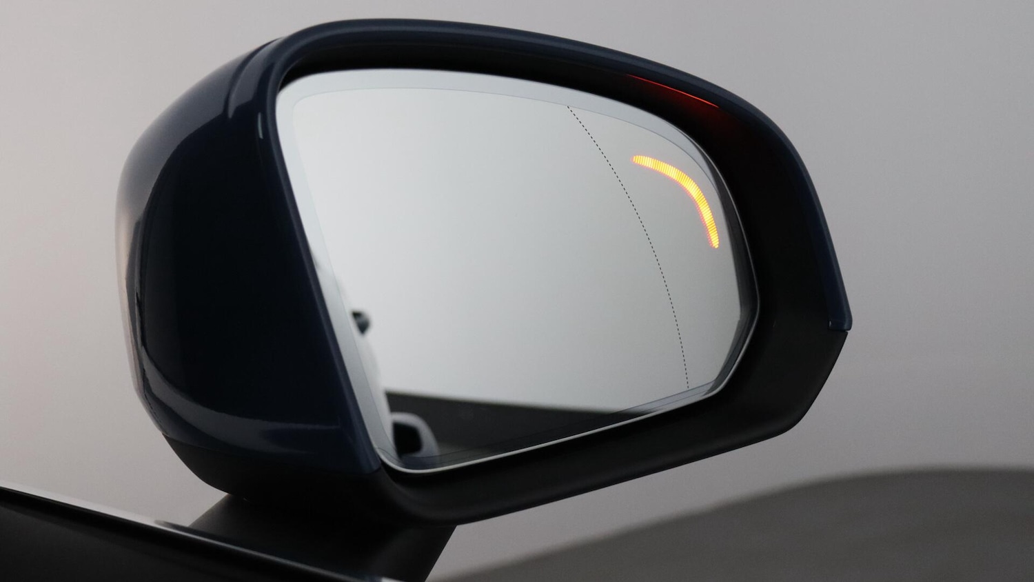 Used Volvo XC40 2025 for sale - 76122332: Photo 32