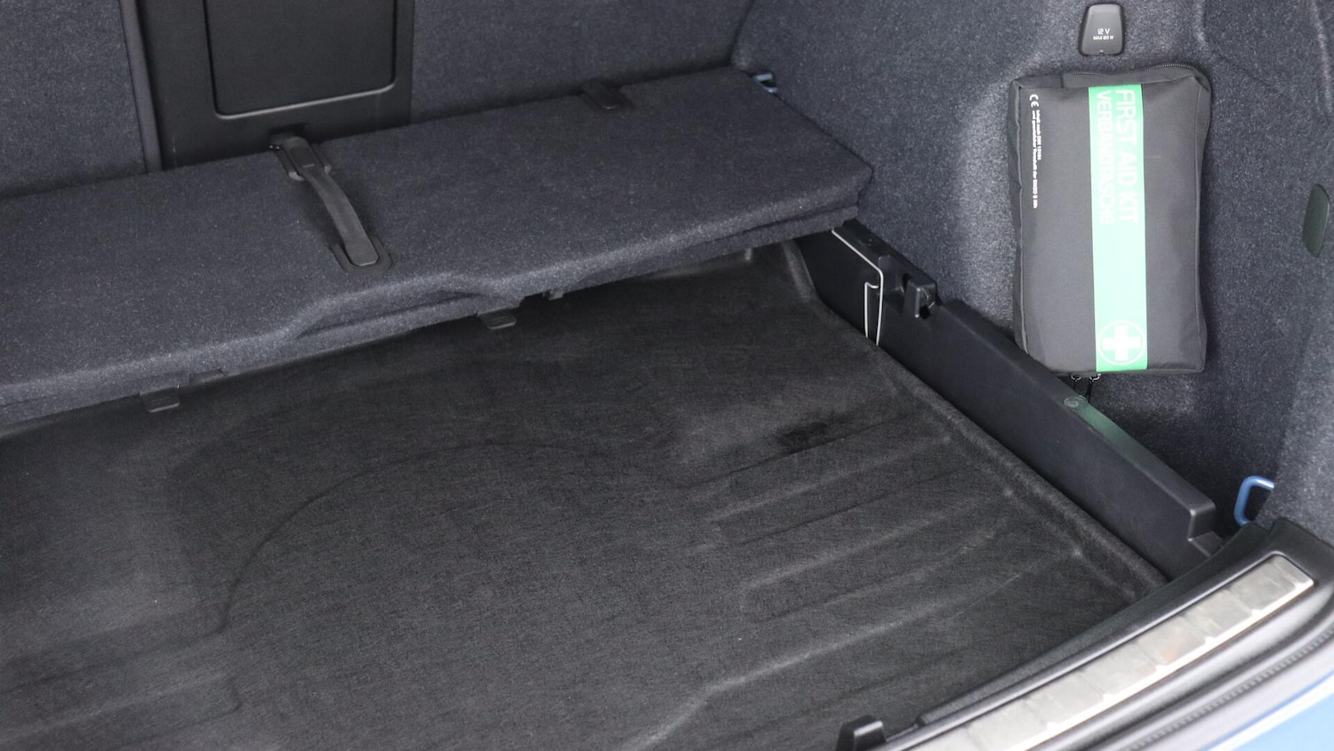 Used Volvo XC40 2025 for sale - 76122332: Photo 37