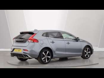 Used Volvo V40 2019 for sale - 75224749: Photo