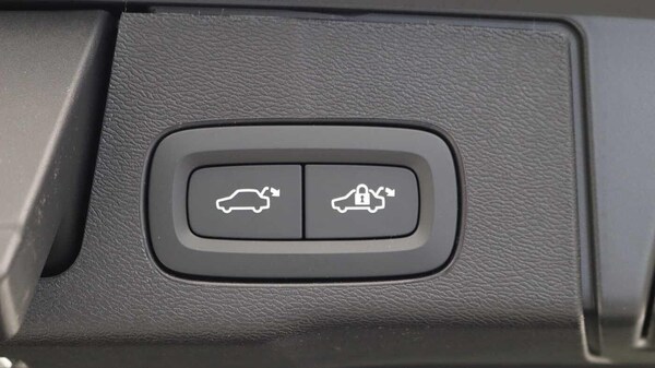 Used Volvo XC60 2025 for sale - 76283302: Photo 36