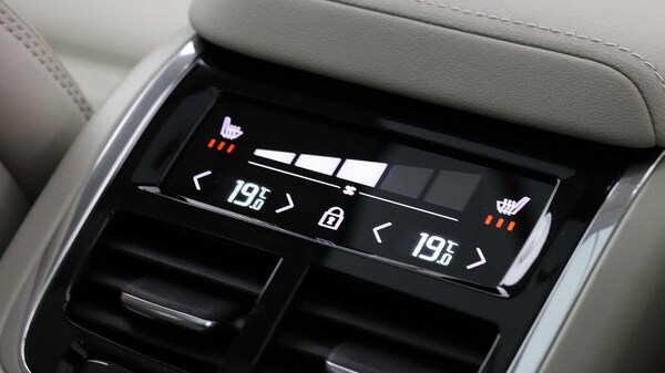 Used Volvo XC60 2025 for sale - 76283302: Photo 39