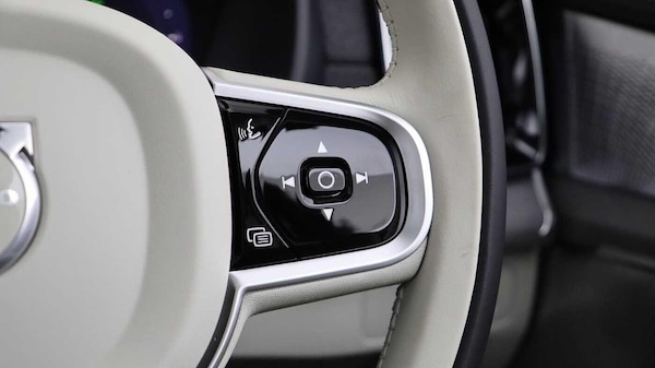 Used Volvo XC90 2025 for sale - 76283663: Photo 24