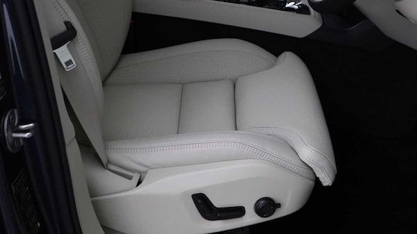 Used Volvo XC90 2025 for sale - 76283663: Photo 32