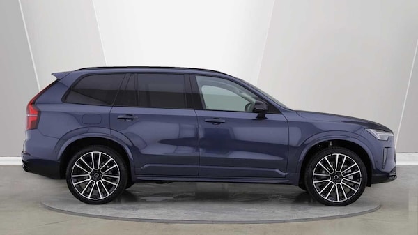 Used Volvo XC90 2025 for sale - 76283663: Photo 3