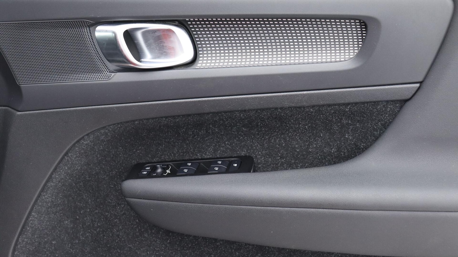 Used Volvo XC40 2021 for sale - 76031844: Photo 29