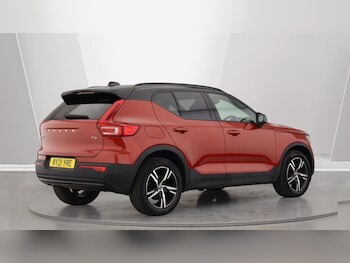Used Volvo XC40 2021 for sale - 76031844: Photo 2