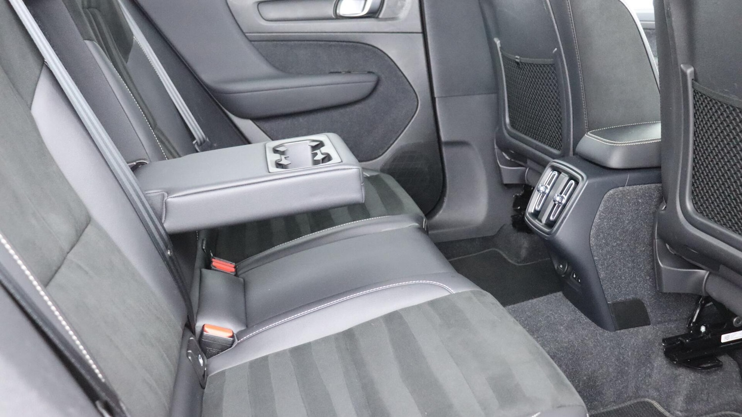 Used Volvo XC40 2021 for sale - 76031844: Photo 33
