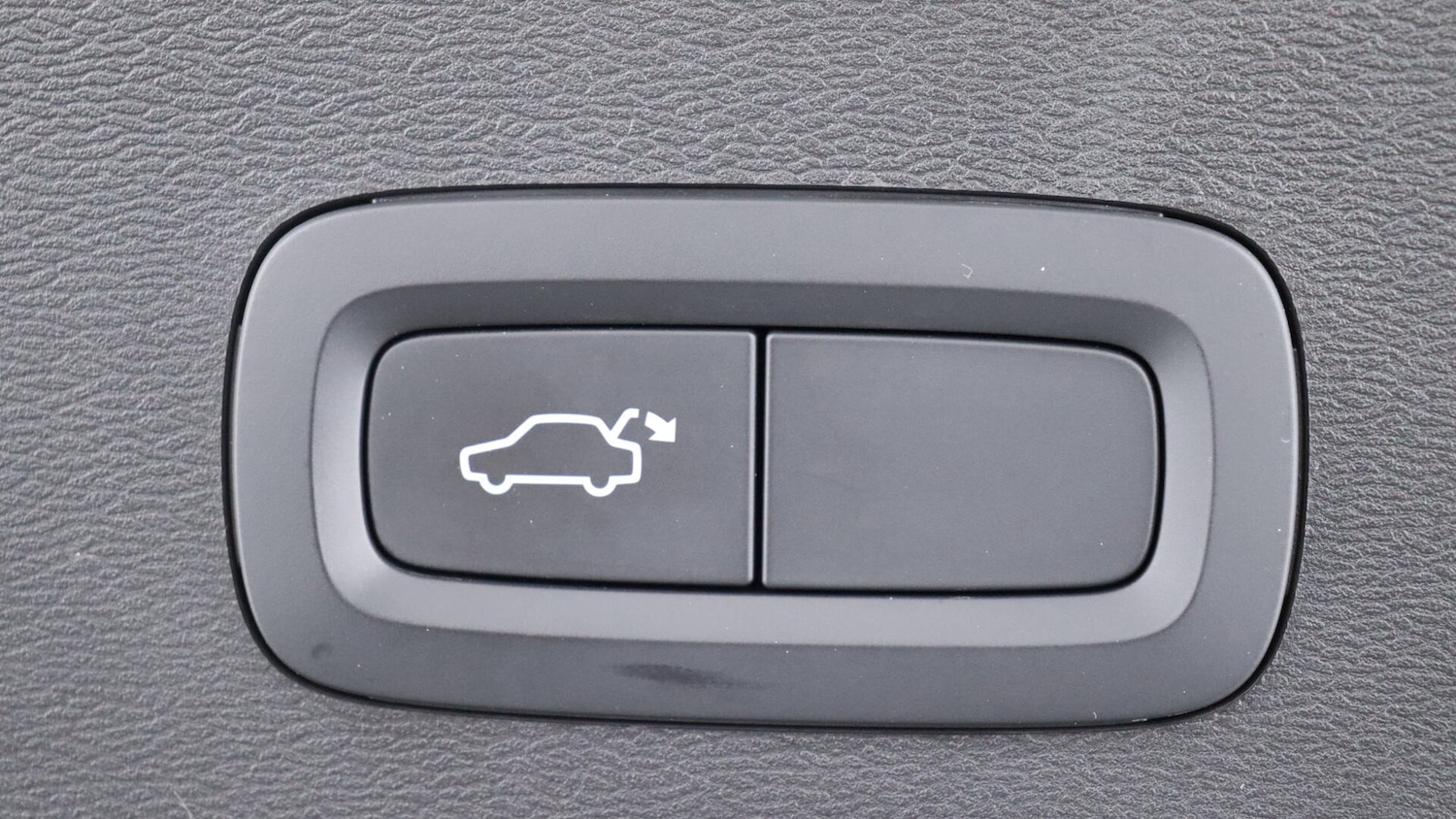 Used Volvo XC40 2021 for sale - 76031844: Photo 35