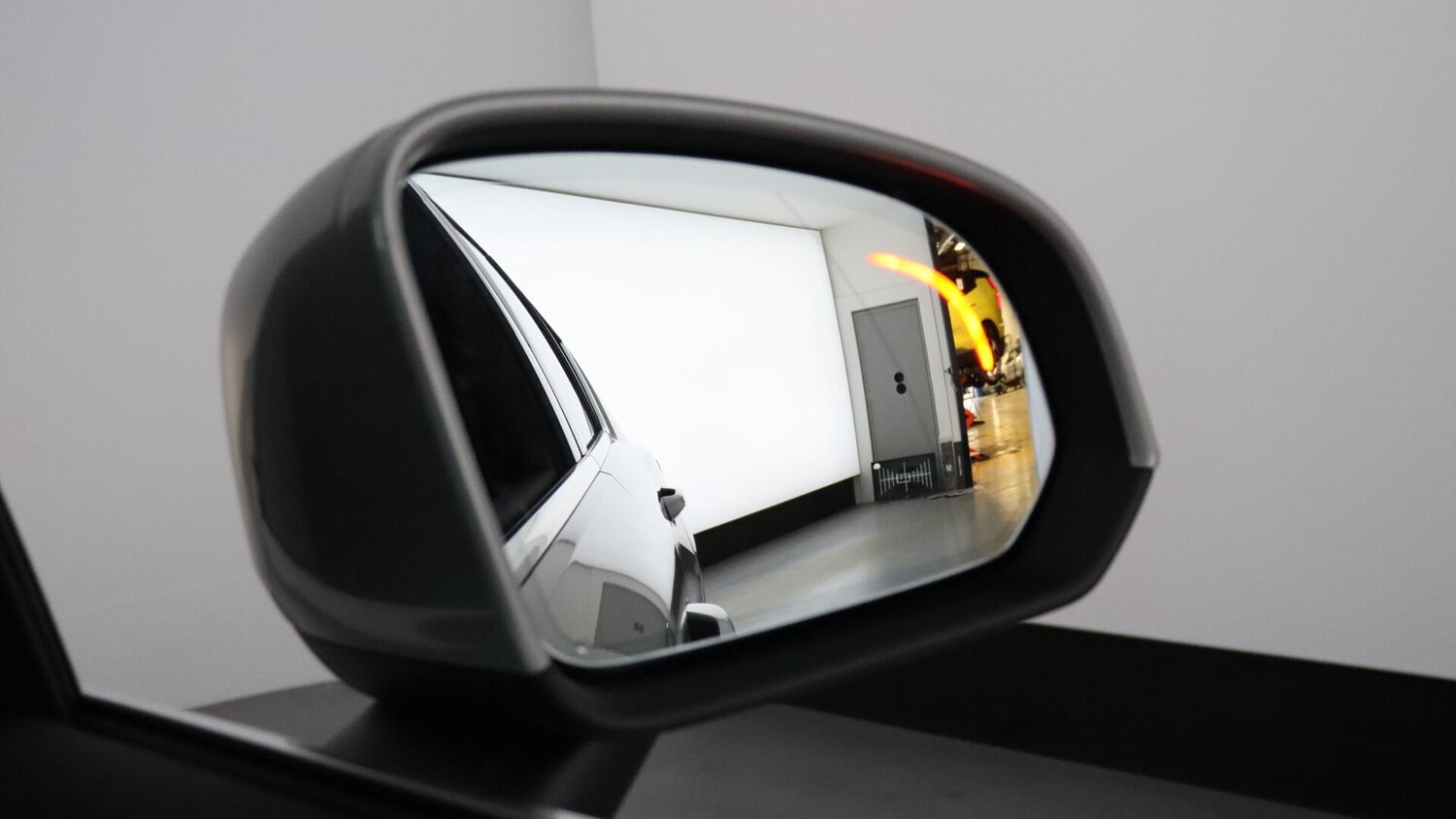 Used Volvo XC40 2025 for sale - 75979029: Photo 32