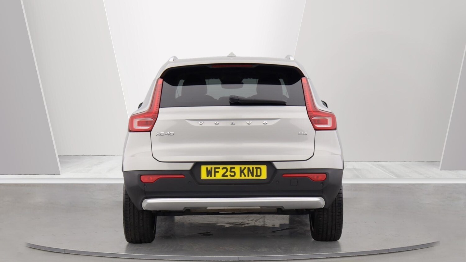 Used Volvo XC40 2025 for sale - 75979029: Photo 7