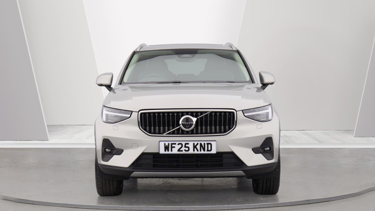 Used Volvo XC40 2025 for sale - 75979029: Photo 8