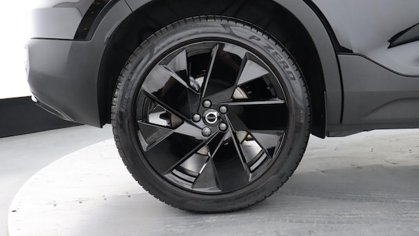 Used Volvo XC40 2025 for sale - 75350950: Photo 10