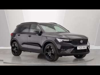 (25) - B3 (P) Black Edition Ultra (Sunroof, Pilot Assist, BLIS, Heated Seats) 5-Door
