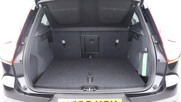 Used Volvo XC40 2025 for sale - 75769733: Photo 13