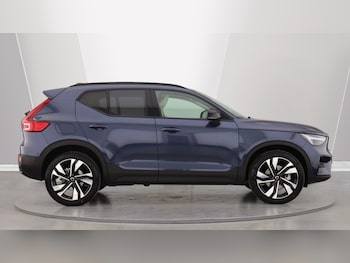 Used Volvo XC40 2025 for sale - 76083833: Photo 3