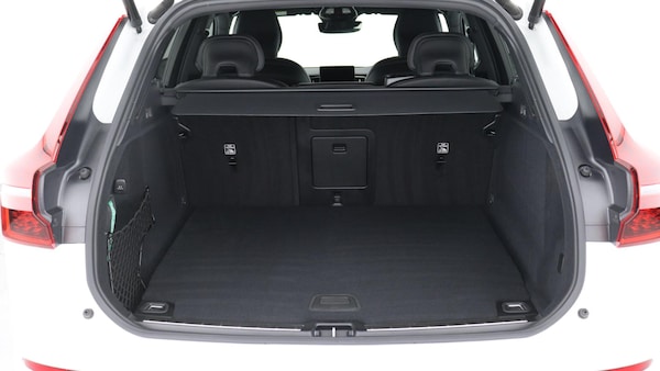 Used Volvo XC60 2025 for sale - 76314376: Photo 13