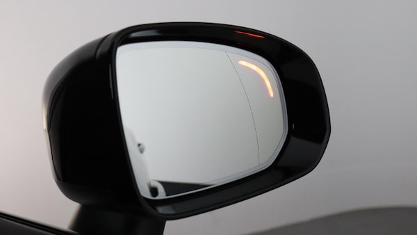 Used Volvo XC60 2025 for sale - 76314376: Photo 32