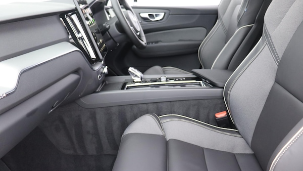 Used Volvo XC60 2025 for sale - 76314376: Photo 48