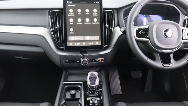 Used Volvo XC60 2025 for sale - 76314376: Photo 5