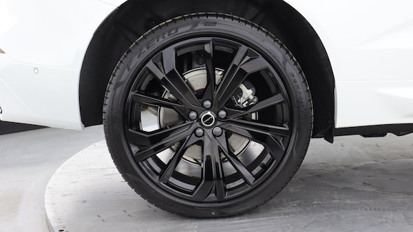 Used Volvo XC60 2025 for sale - 76314376: Photo 9