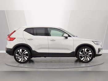 Used Volvo XC40 2025 for sale - 75949923: Photo