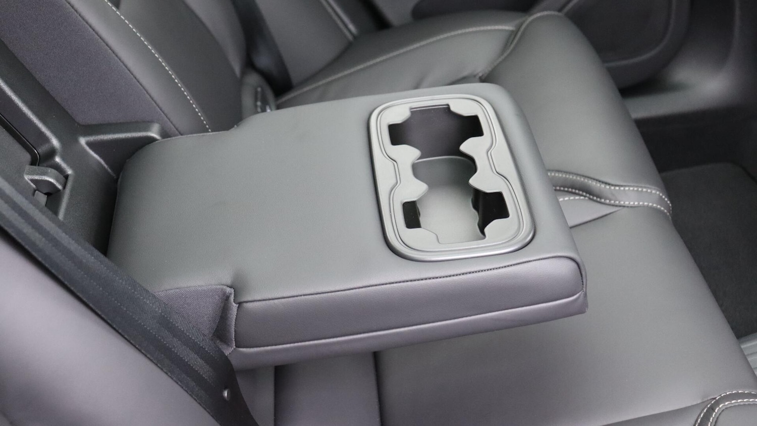 Used Volvo XC60 2025 for sale - 76337740: Photo 34