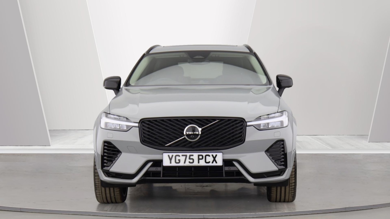 Used Volvo XC60 2025 for sale - 76337740: Photo 8