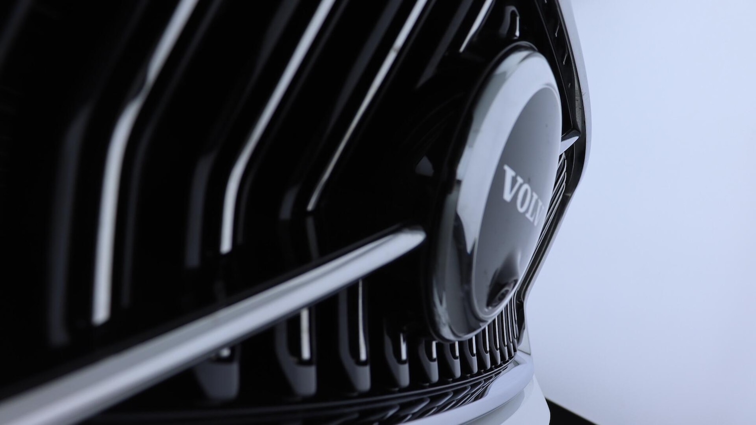 Used Volvo XC40 2025 for sale - 76109309: Photo 18