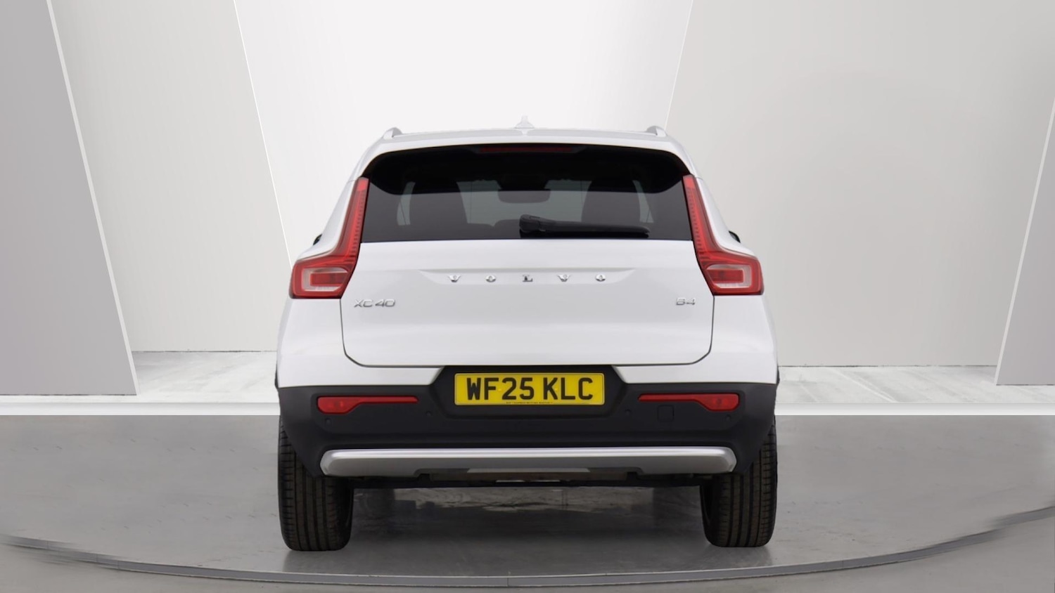 Used Volvo XC40 2025 for sale - 76109309: Photo 7