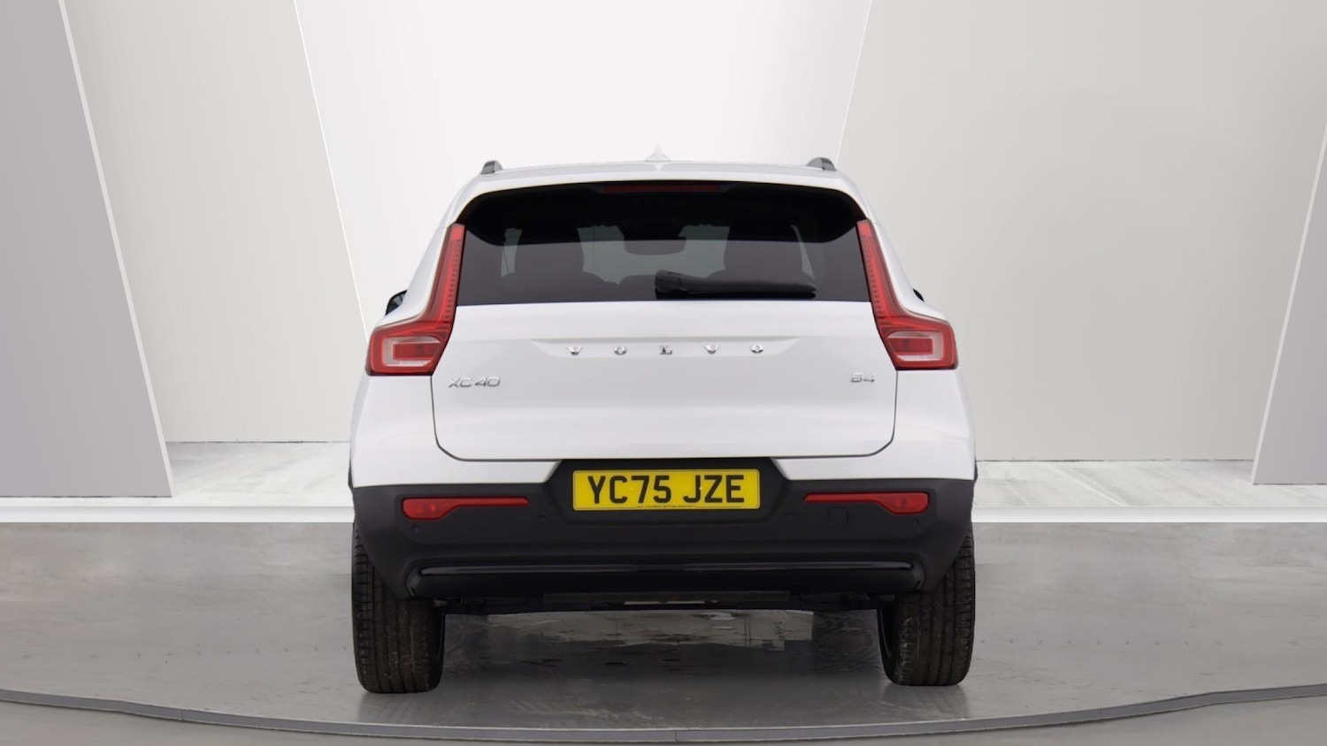 Used Volvo XC40 2025 for sale - 76348796: Photo 7