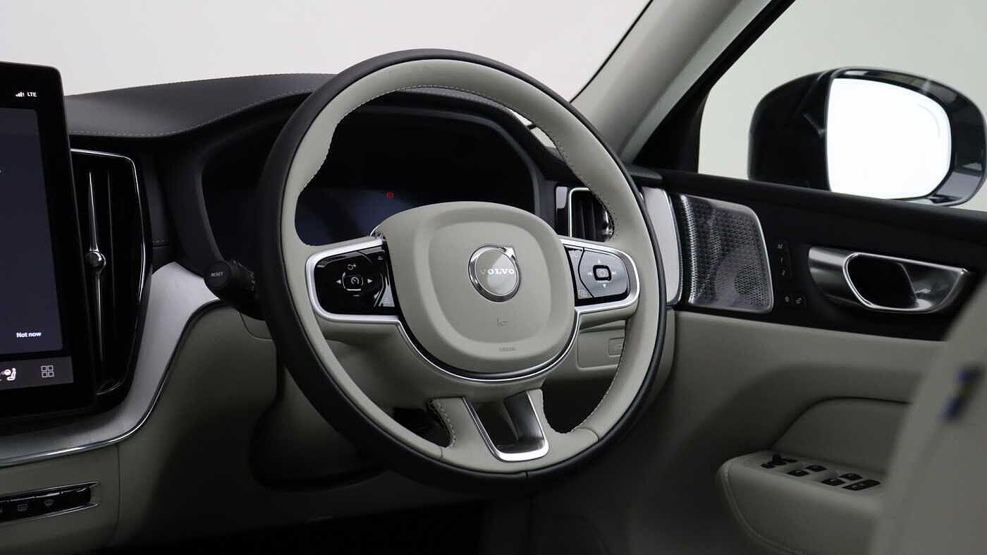 Used Volvo XC60 2025 for sale - 76349460: Photo 12