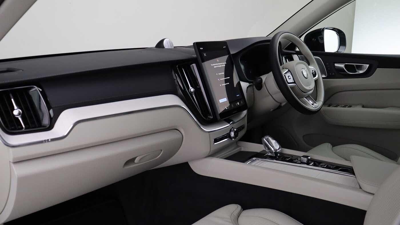 Used Volvo XC60 2025 for sale - 76349460: Photo 17