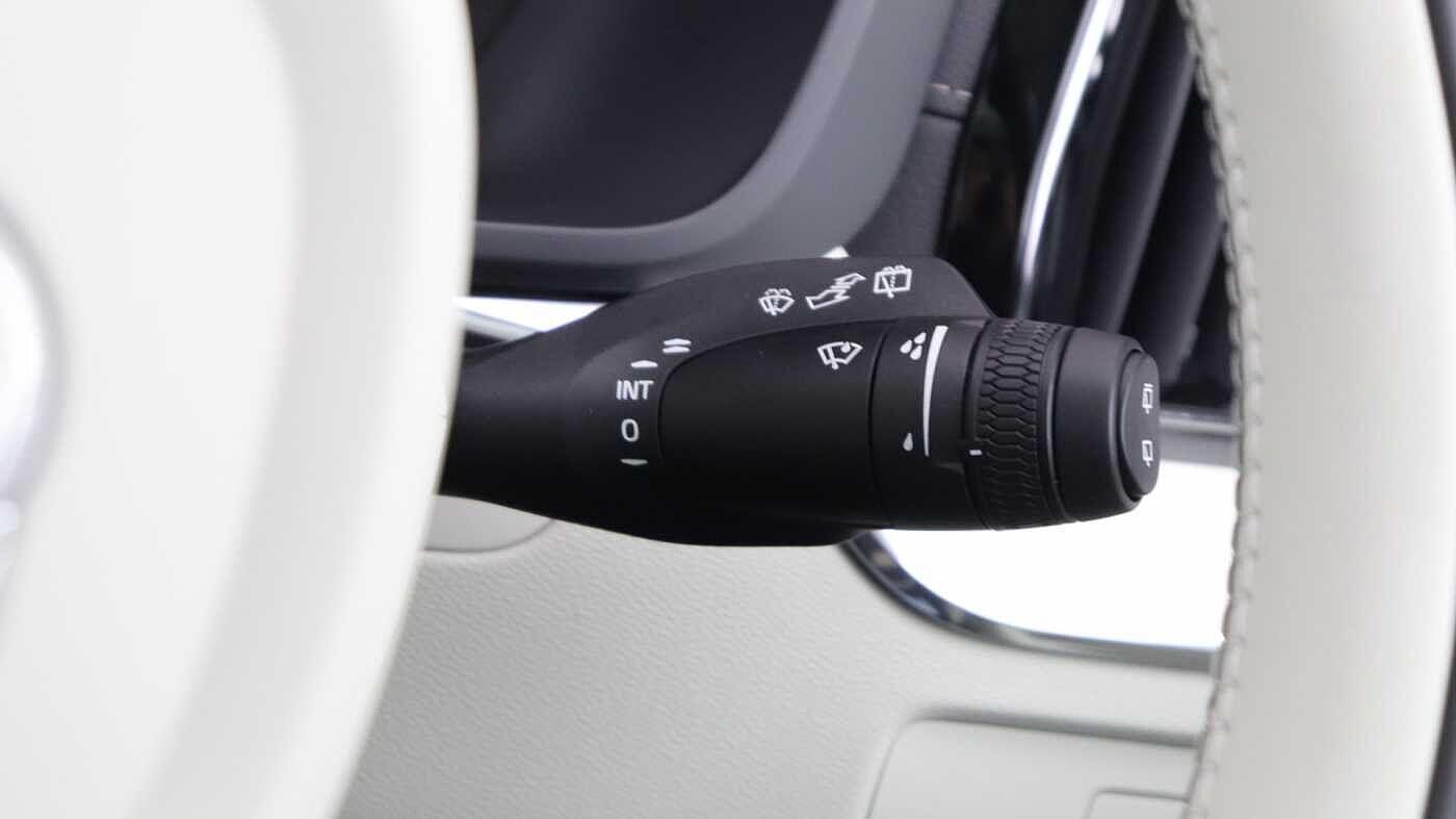 Used Volvo XC60 2025 for sale - 76349460: Photo 25