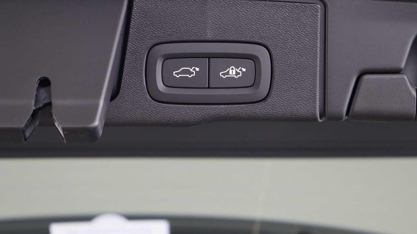 Used Volvo XC60 2025 for sale - 76349460: Photo 37