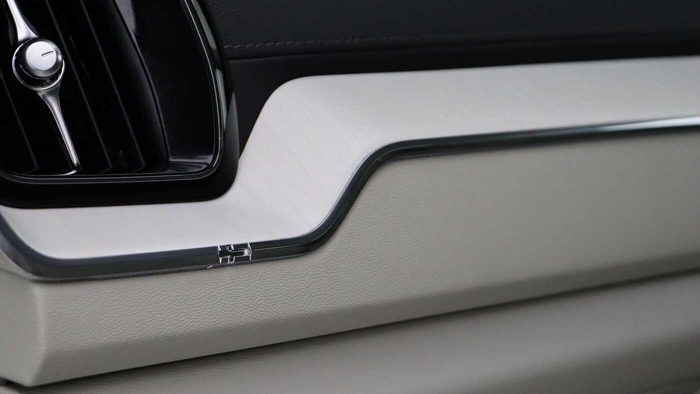 Used Volvo XC60 2025 for sale - 76349460: Photo 43