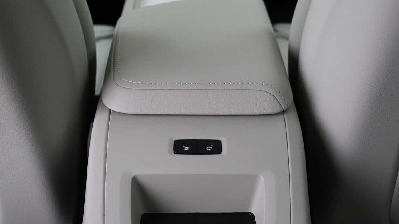 Used Volvo XC60 2025 for sale - 76349460: Photo 44