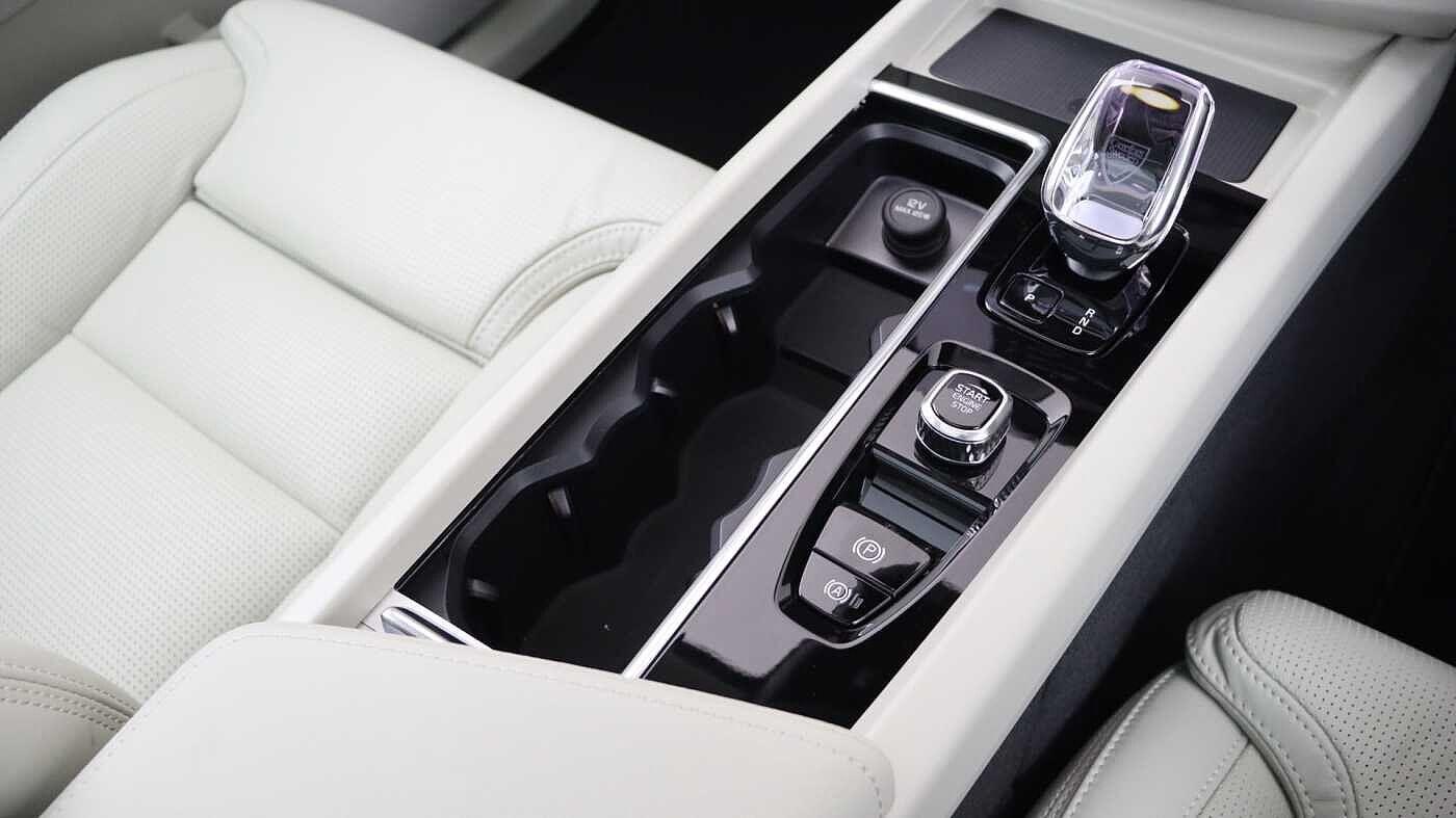 Used Volvo XC60 2025 for sale - 76349460: Photo 46