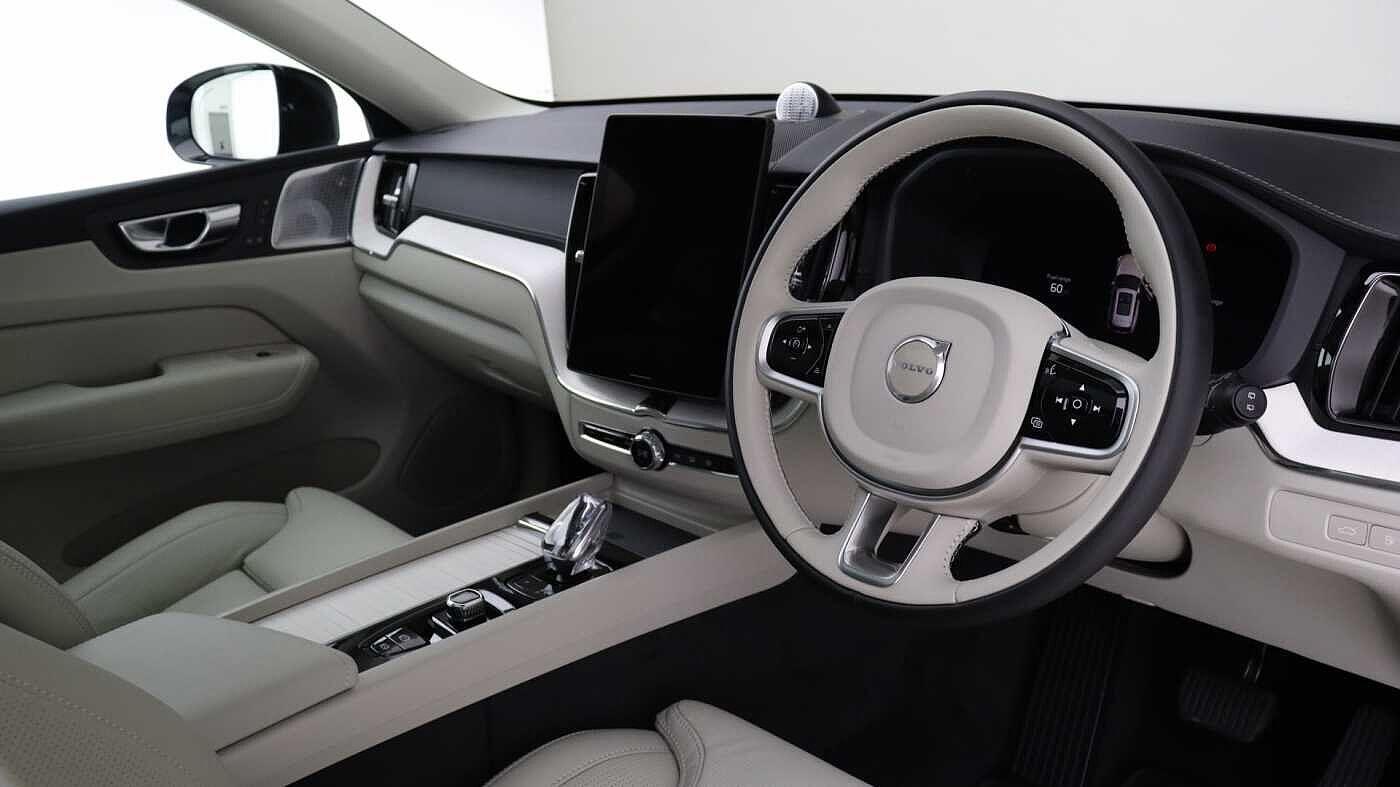 Used Volvo XC60 2025 for sale - 76349460: Photo 6