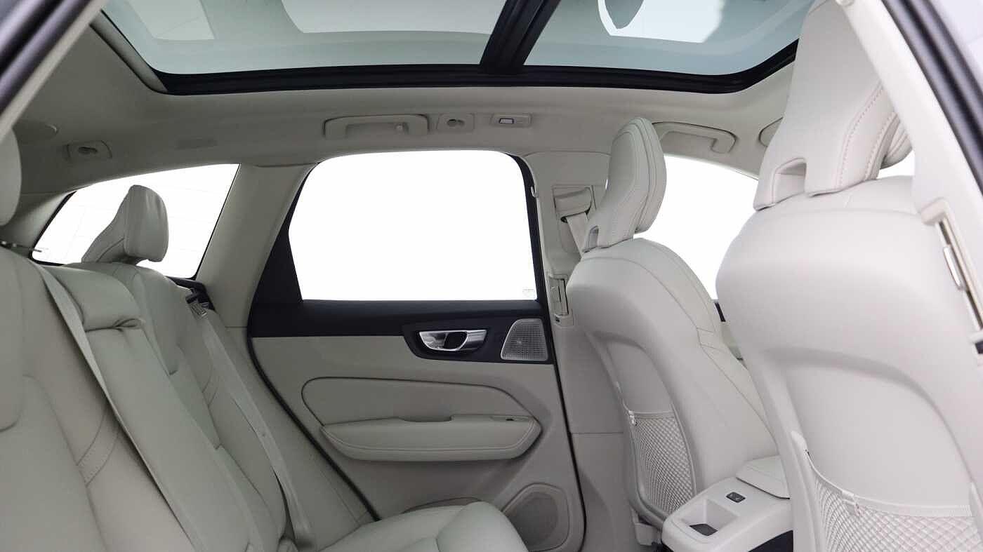 Used Volvo XC60 2025 for sale - 76349460: Photo 8