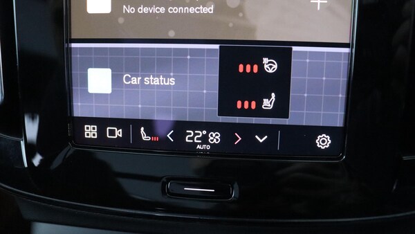 Used Volvo XC40 2025 for sale - 76213847: Photo 12