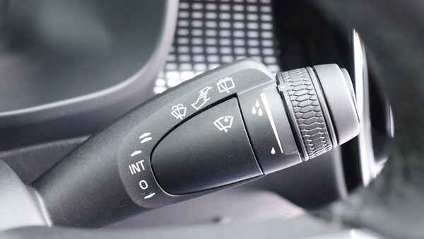 Used Volvo XC40 2025 for sale - 76213847: Photo 23