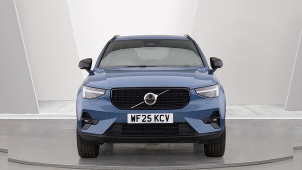 Used Volvo XC40 2025 for sale - 76213847: Photo 8
